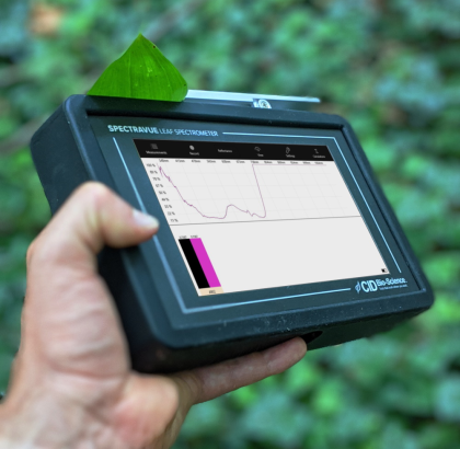 SpectraVue Leaf Spectrometer: Non-Destructive, Rapid Measurement